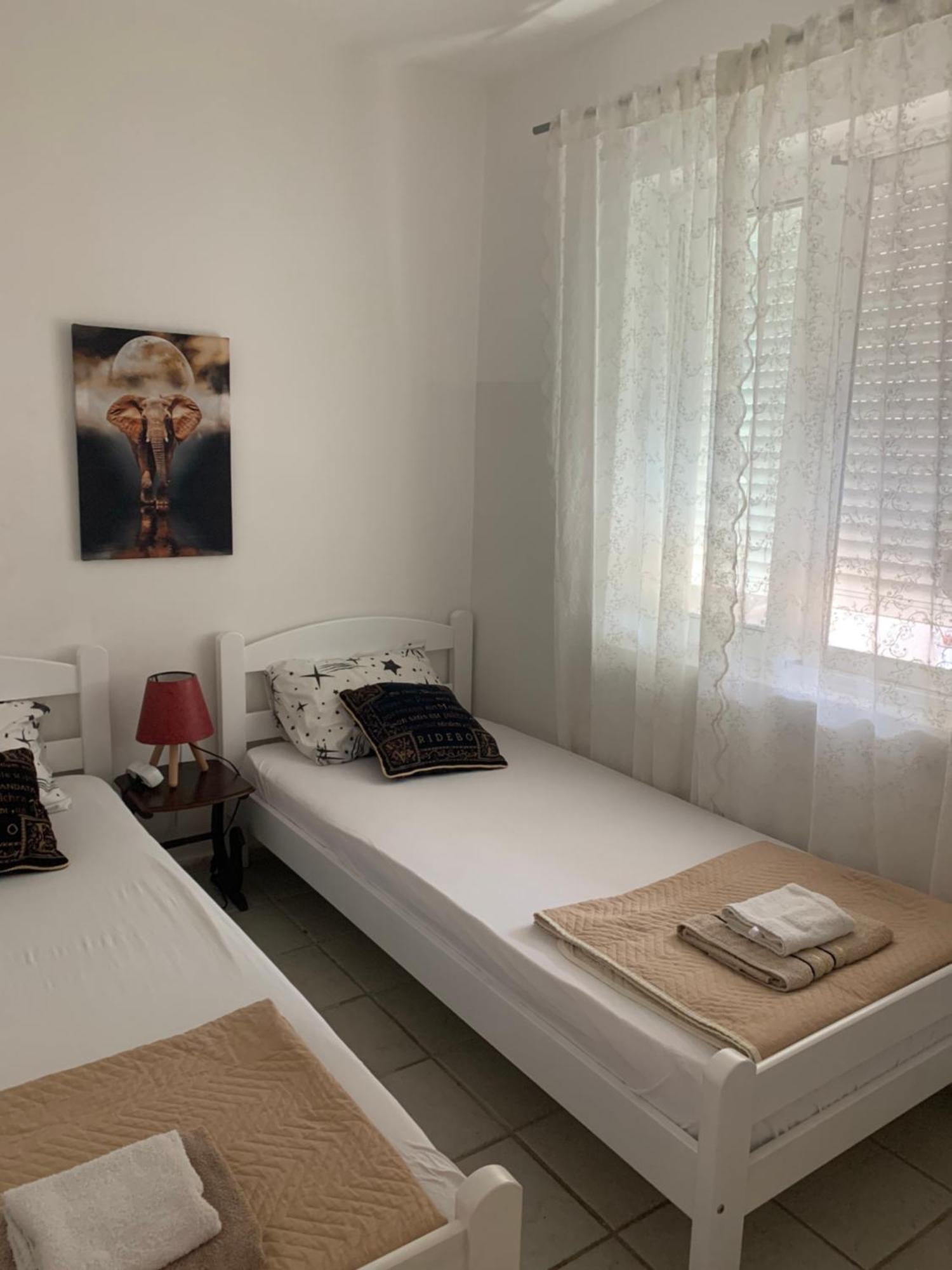 Apartman Ana Zeleni Pojas Bar Ngoại thất bức ảnh